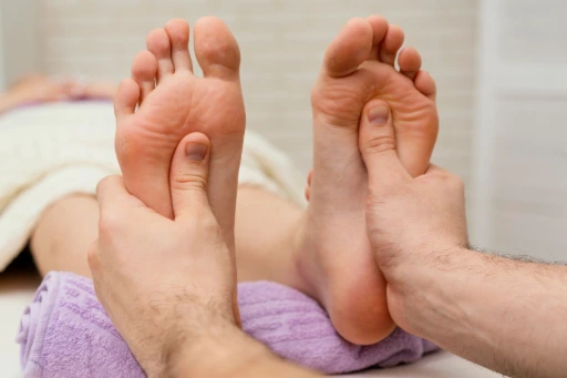 pieds reflexologue